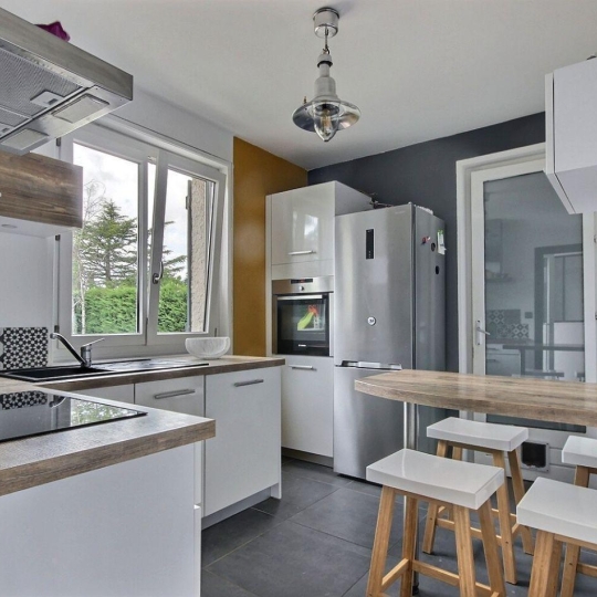  WEALSTONE : Maison / Villa | SAINT-BONNET-LES-OULES (42330) | 128 m2 | 395 000 € 