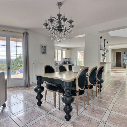  WEALSTONE : House | SAINT-BONNET-LES-OULES (42330) | 220 m2 | 640 000 € 