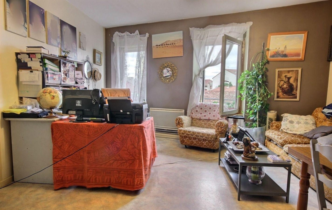 WEALSTONE : Immeuble | FEURS (42110) | 434 m2 | 315 000 € 