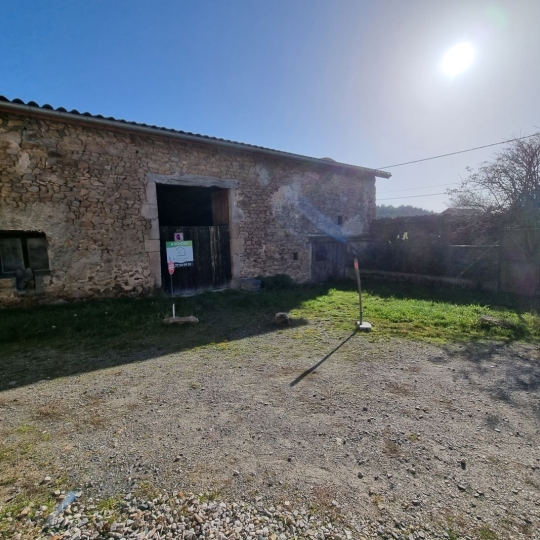  WEALSTONE : Maison / Villa | CHAMBLES (42170) | 180 m2 | 137 500 € 