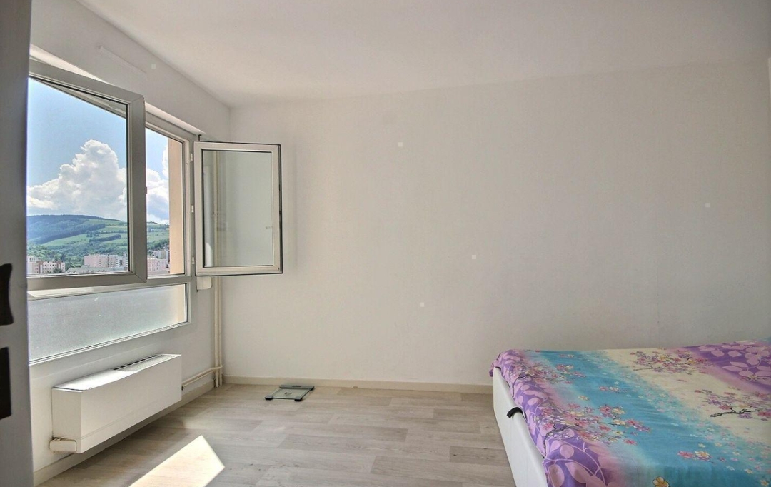 WEALSTONE : Appartement | SAINT-ETIENNE (42100) | 64 m2 | 65 000 € 