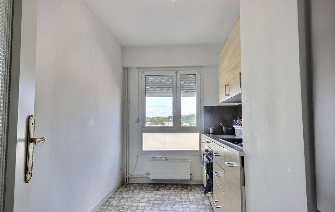 WEALSTONE : Appartement | SAINT-ETIENNE (42100) | 64 m2 | 65 000 € 