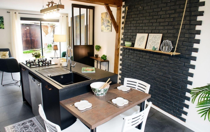  WEALSTONE Maison / Villa | SAINT-JUST-SAINT-RAMBERT (42170) | 91 m2 | 229 000 € 