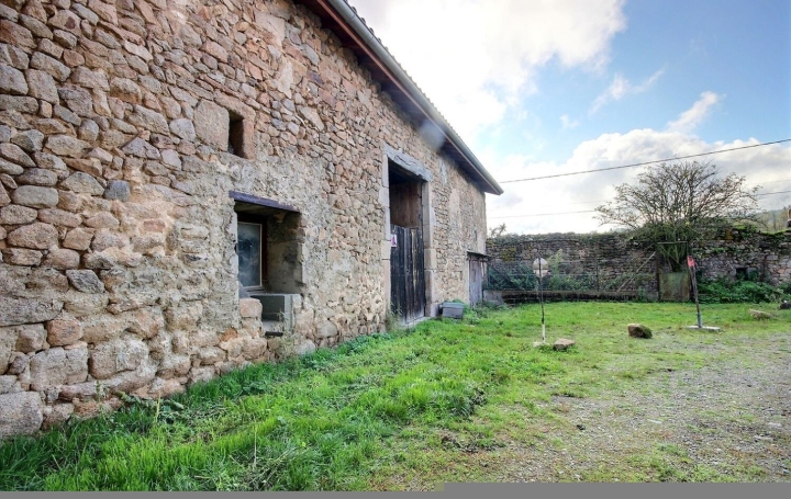  WEALSTONE Maison / Villa | CHAMBLES (42170) | 180 m2 | 137 500 € 